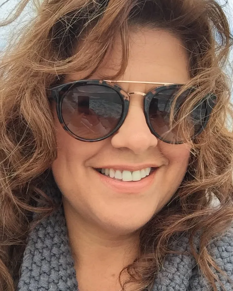 Diana McDade, founder of Know Your Worth Bookkeeping